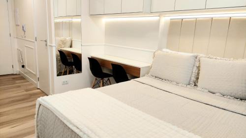 Matriz Apartment | Apart Stúdio All Batel - Piscina Borda Infinita aquecida - Crianças Grátis - Colchão massageador