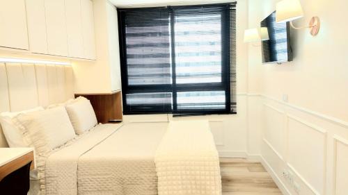 Matriz Apartment | Apart Stúdio All Batel - Piscina Borda Infinita aquecida - Crianças Grátis - Colchão massageador
