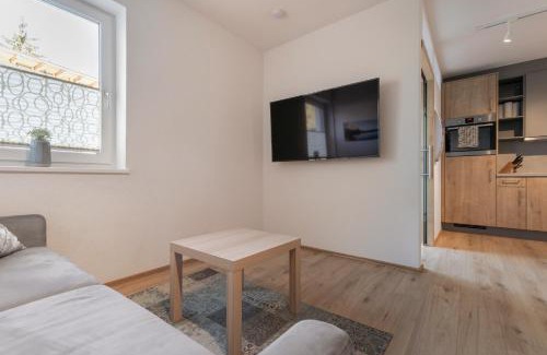 Schoenwies Apartment | Apart Tiroler Huamatli