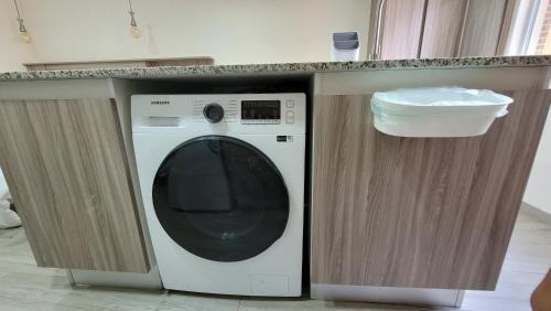 Maracay Apartment | Apartaestudio 21 Detrás del Hyper Jumbo con planta eléctrica