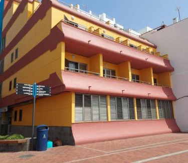 Las Palmas de Gran Canaria Apartment | Apartamentos Maype Canteras