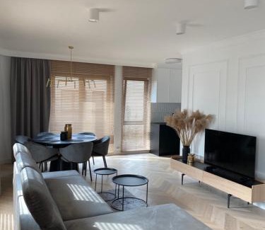 Trzebiatow Apartment | Apartament Baltica z Tarasem - tuż przy plaży - dwupoziomowy