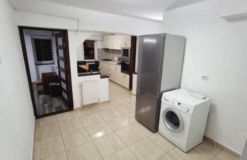 Tirgu Jiu Apartment | Apartament - central