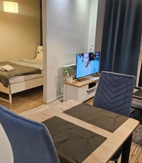 Srodmiescie Połnocne Apartment | Apartament Centrum Rondo ONZ