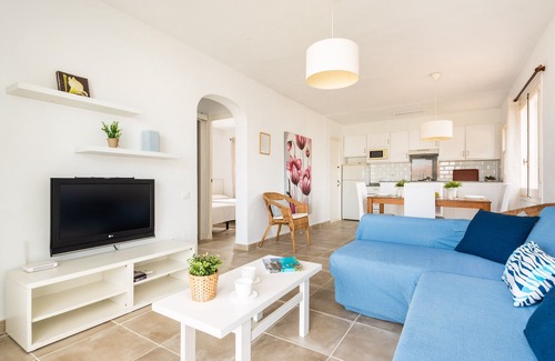 Arenal d'en Castell Apartment | Apartamento Els Pins By Escape Home