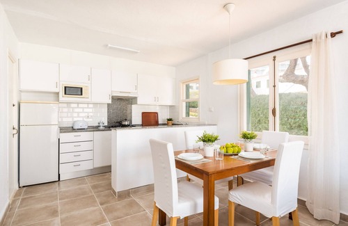 Arenal d'en Castell Apartment | Apartamento Els Pins By Escape Home