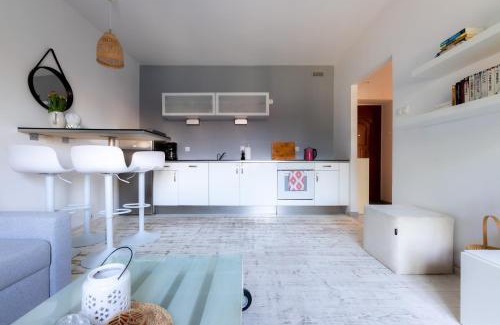 Wzgorze Swietego Maksymiliana Apartment | Apartament Gdyński