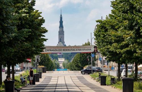 Czestochowa Apartment | Apartament Gold Aleja NMP 8 - Free parking