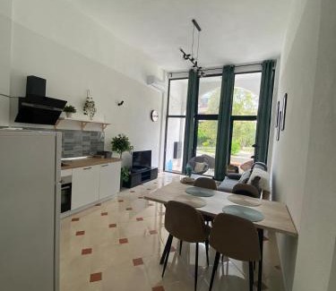 Golem Apartment | Apartament Hana
