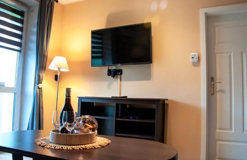 Jelenia Gora Apartment | Apartament "Klimatycznie" - przytulny, 4-osobowy, Jelenia Góra, Cieplice