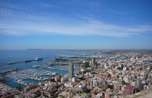 Pla del Bon Repos Apartment | Apartament Piramide Complex Alicante Beach
