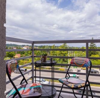 Zakrzowek Apartment | Apartament Rodzinny z 2 Sypialniami & Klimatyzacja by Noclegi Renters