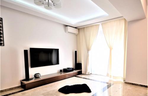 Constanta Apartment | Apartament Sara Mamaia in Luxury Vila SOPHIA 3