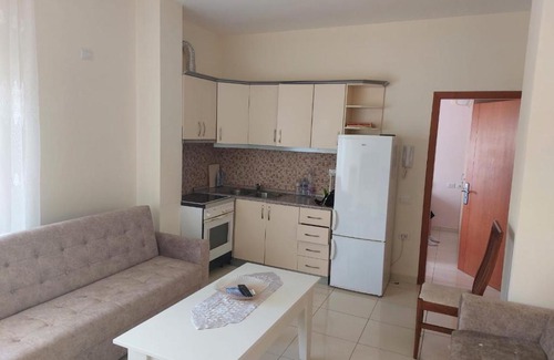 Shkembi i Kavajes Apartment | Apartament tek Shkembi i Kavajes