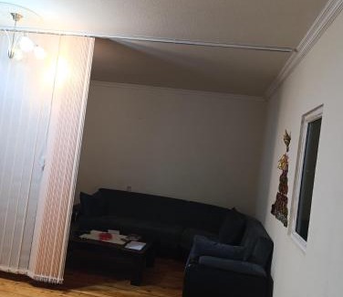 Tsqaltubo Apartment | Apartament v starom tbilisi