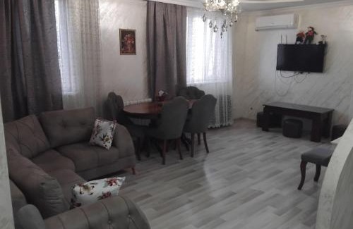 Old Boulevard Apartment | APARTAMENT WITH SEA VIEW