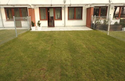 Kolobrzeg Apartment | Apartament z ogrodem Wiśniowy Sad