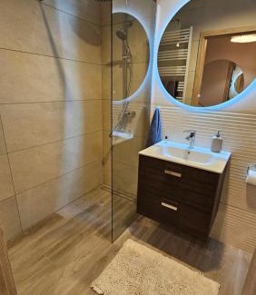 Opalenica Apartment | Apartament Zamkowa