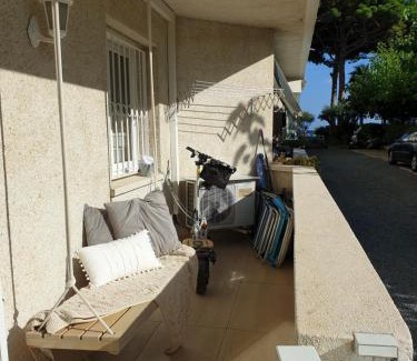 Cambrils Apartment | APARTAMENTO 1ª LINEA DE MAR CAMBRILS VILAFORTUNY