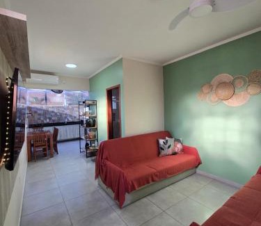 Maranduba Apartment | Apartamento a 250 metros da Praia do Sapê e Maranduba - Piscina e Ar condicionado