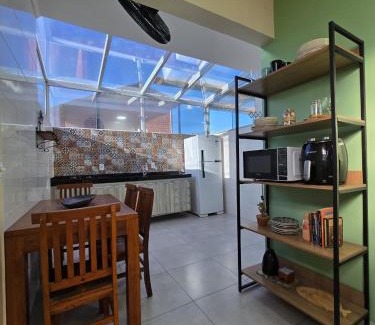 Maranduba Apartment | Apartamento a 250 metros da Praia do Sapê e Maranduba - Piscina e Ar condicionado