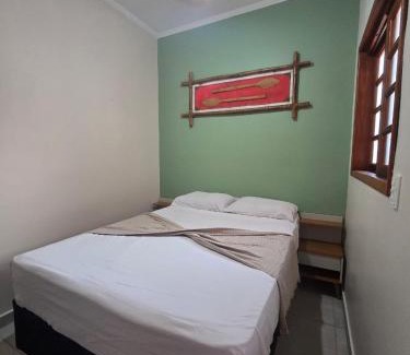 Maranduba Apartment | Apartamento a 250 metros da Praia do Sapê e Maranduba - Piscina e Ar condicionado