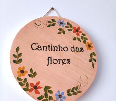 Estufa II Apartment | Apartamento Aconchegante em Ubatuba Apê das Flores