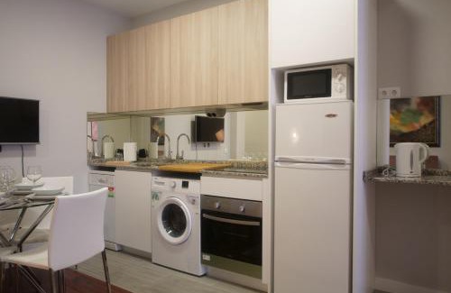 Centro Apartment | Apartamento al lado de Gran Via - Pink