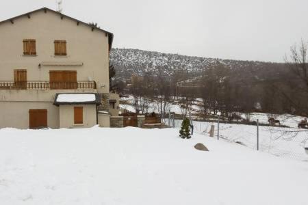 Angoustrine Apartment | Apartamento Angostrina