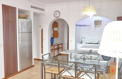 Centro Comercial Bahia Sur Apartment | Apartamento Bahia Sur al sol