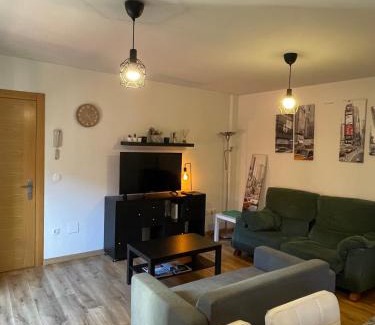 Cimadevilla Apartment | Apartamento casco histórico Gijón