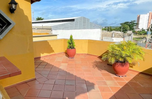 Sincelejo Apartment | Apartamento central con terraza privada