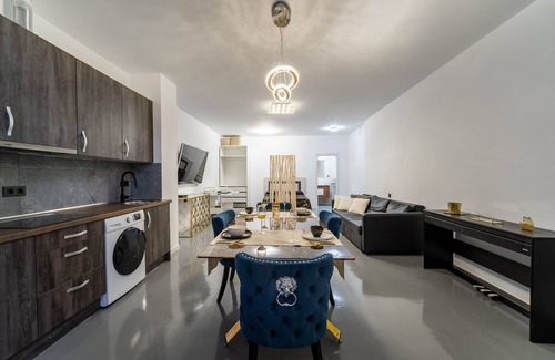 Parque Ayala Apartment | Apartamento Centro -vialia
