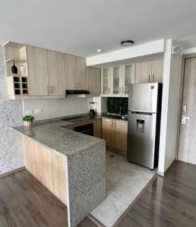 Quito Apartment | Apartamento cerca de Solca y Embajada Americana