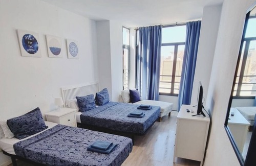Poligono Alameda Apartment | Apartamento Con Encanto "Larios Luxy"
