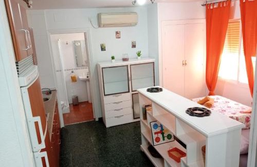Centro Apartment | Apartamento Con Encanto 'Larios Studio'
