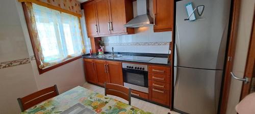 Palmeira Apartment | Apartamento con playa, piscina y pista de tenis