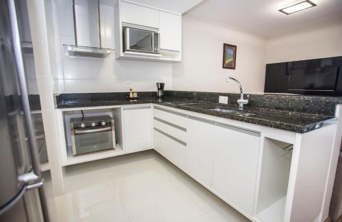 Matriz Apartment | Apartamento de 2 Quartos Com Vaga - HUB1006A