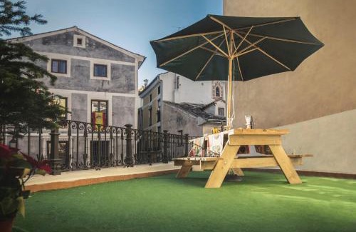 Old Town Apartment | Apartamento De La Fuente, con terraza y parking
