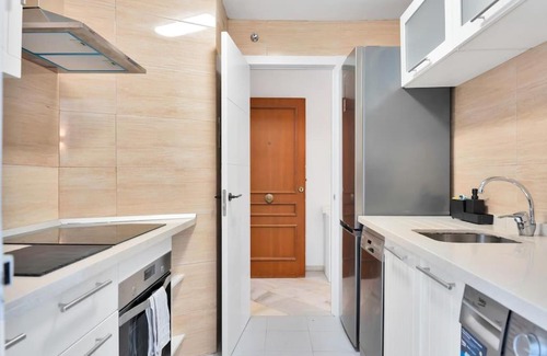 Mijas Apartment | Apartamento elegante y minimalista en Calahonda - PUENTE 3 408