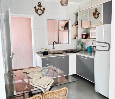 Vista Linda Apartment | Apartamento em Bertioga à 150m da praia