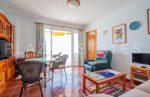 Nerja City Centre Apartment | Apartamento en Edificio Torresol, 1ª linea de playa en Nerja