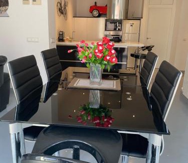 Carabanchel Apartment | Apartamento en Madrid Rio con Parking Gratuito
