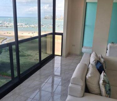 Salinas Apartment | Apartamento en malecón de Salinas hermosa vista