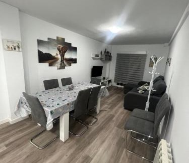 Delicias Apartment | Apartamento en Zaragoza con parking