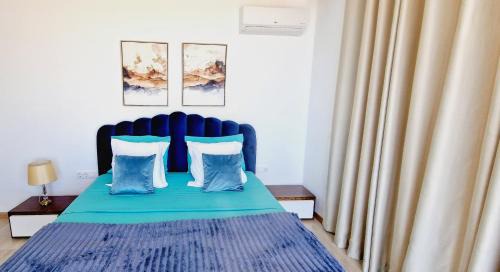 Praia Apartment | Apartamento encantador com piscina e vista mar