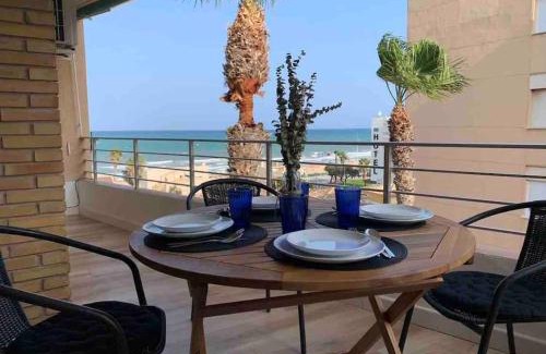 El Moncayo Apartment | Apartamento a 50m de la playa en Guardamar