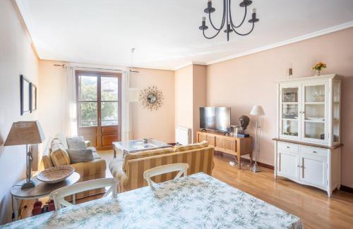 San Esteban Apartment | Apartamento Ría San Esteban