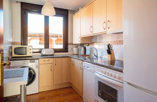 Prellezo Apartment | Apartamento Brisa de Cantábrico Piscina y Parking