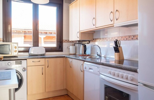 Prellezo Apartment | Apartamento Brisa de Cantábrico Piscina y Parking